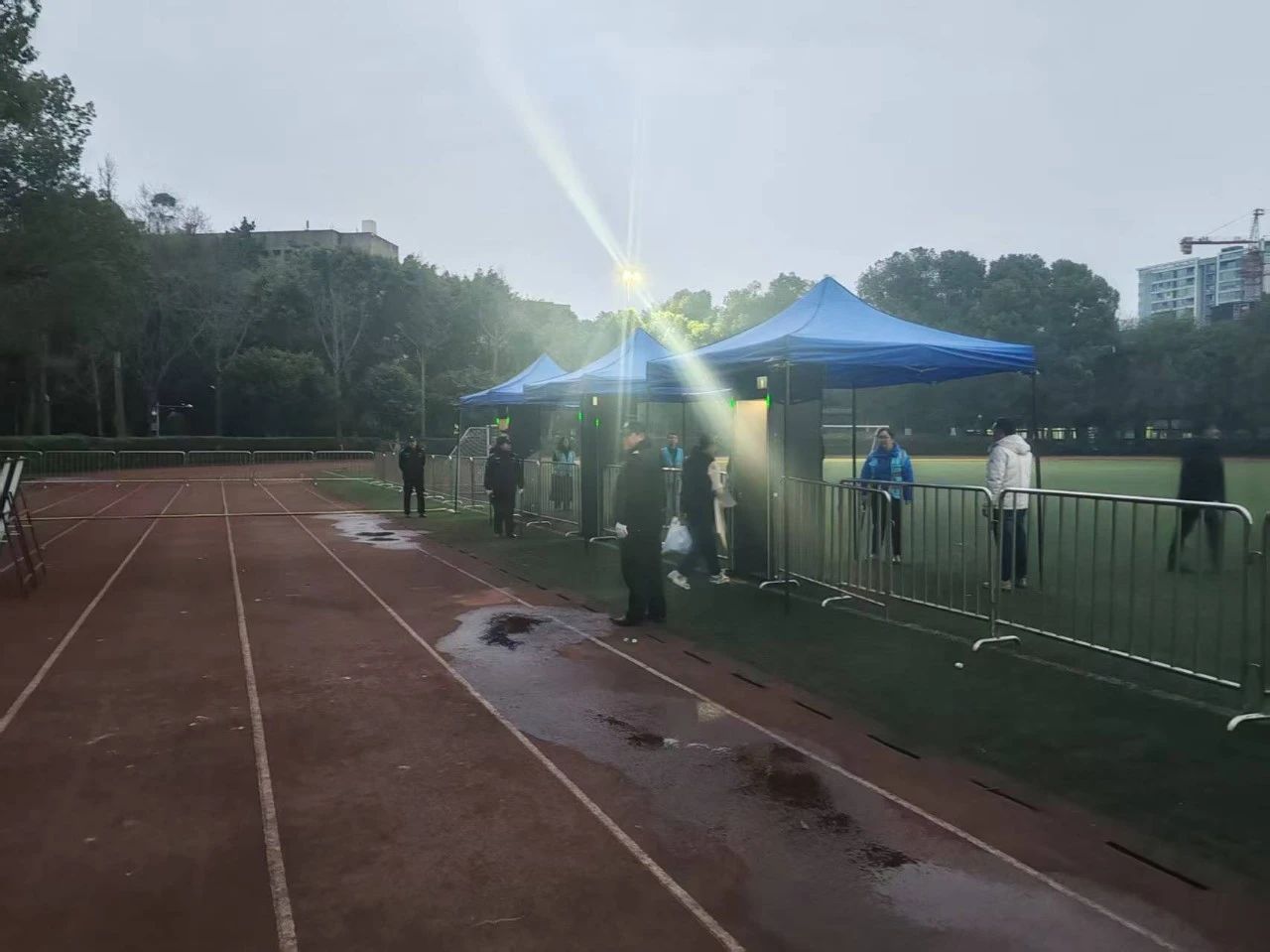 1749194349751097.jpg 2343.jpg